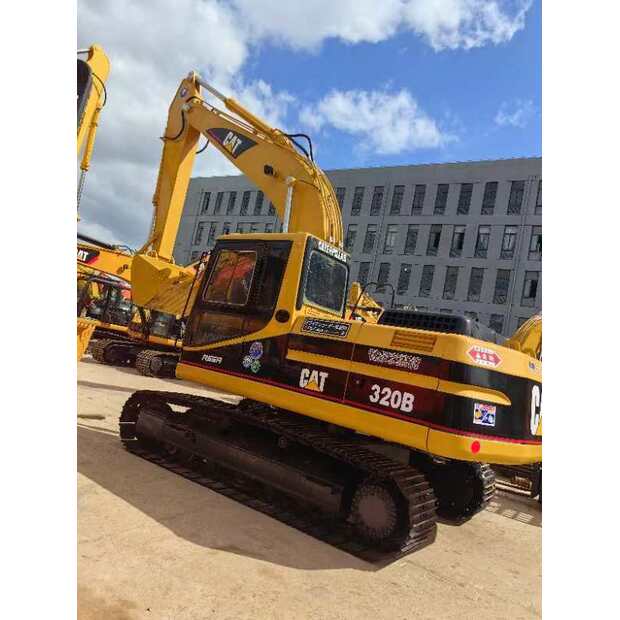 2021 كاتربيلر 320B-41113945