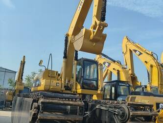 Image for TRACKED EXCAVATORS 2020 Caterpillar 320CL