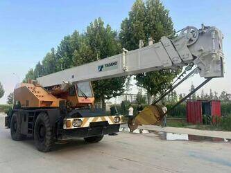 صورة ل كرينات محمولة على شاحنة 2021 كاتو NK250E