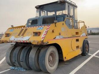 صورة ل مرشات الأسفلت 2020 اكس سي ام جي XP301