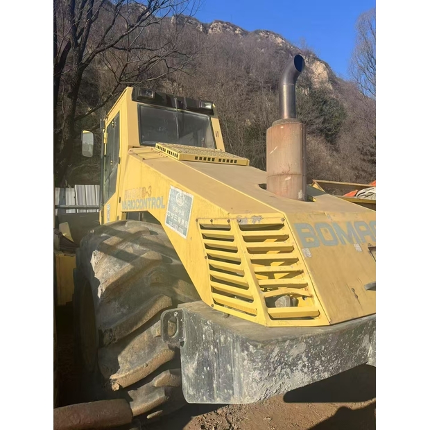2021 BOMAG BW225-41114148