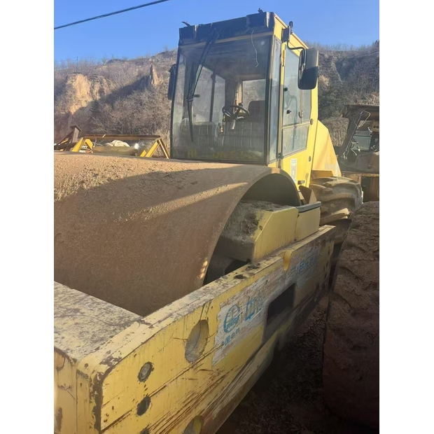 2021 BOMAG BW225-41114150