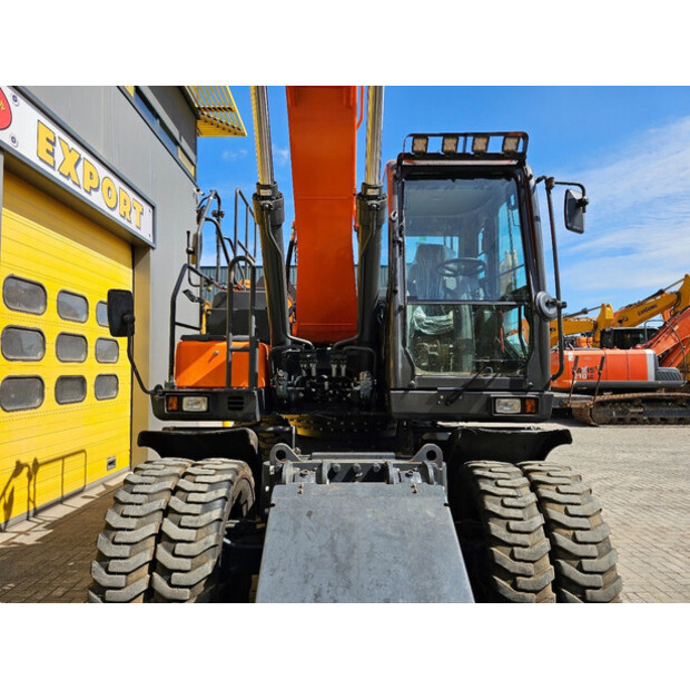 2021 دووسان DX190W-5-41114185