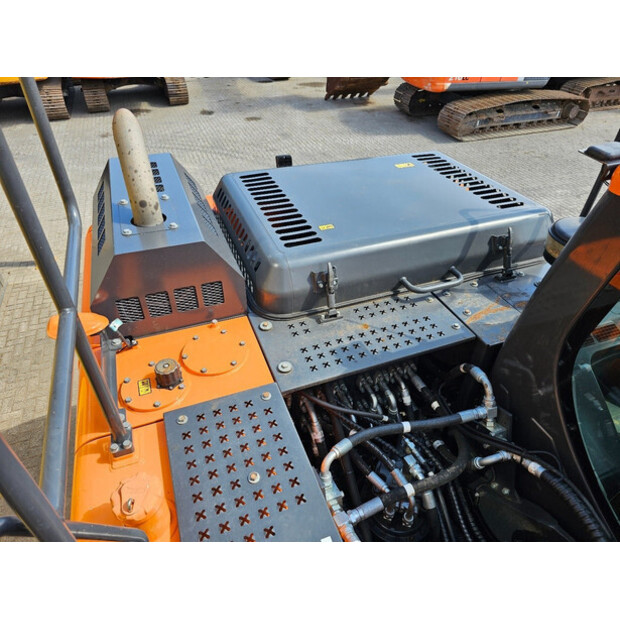 2021 دووسان DX190W-5-41114192