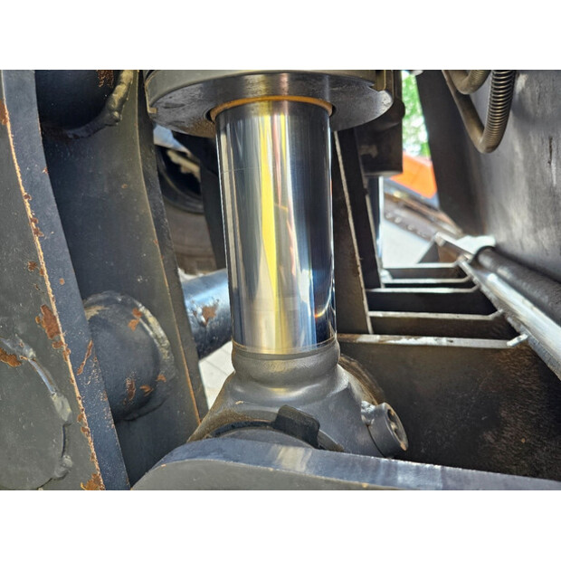 2021 دووسان DX190W-5-41114203