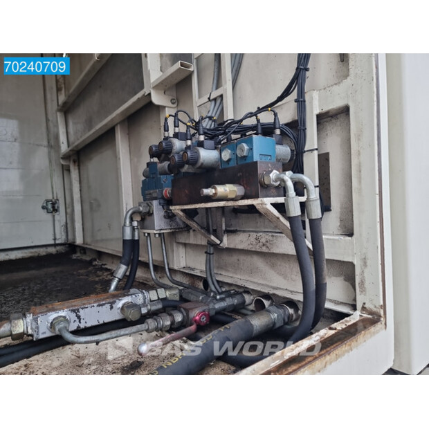 2003 كيه دبليو بي OTHERS-41114232