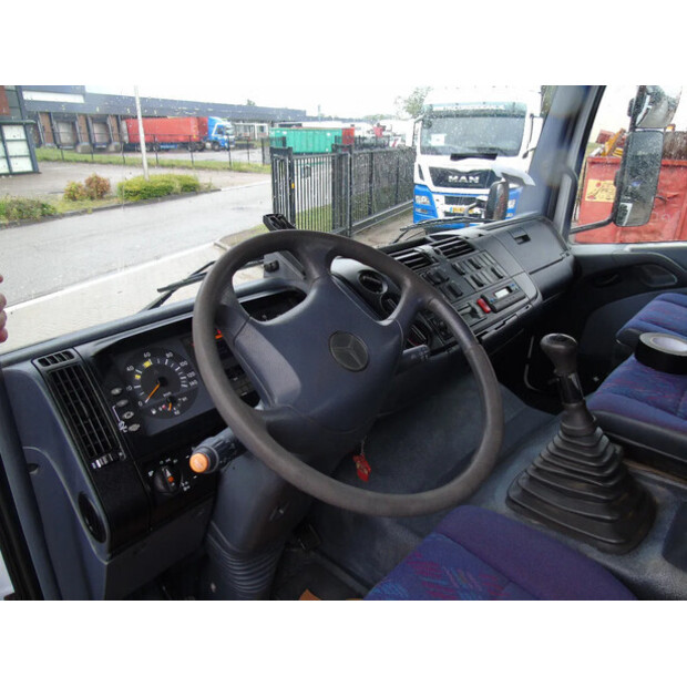 2004 Mercedes-Benz Atego 1928-41114410