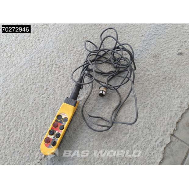 1999 نوتبووم EURO-48-03-41114445