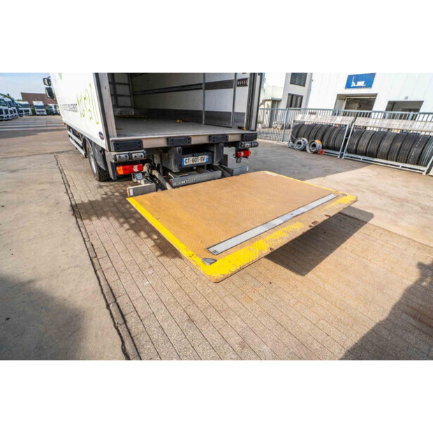 2013 Volvo FL 240-41114554