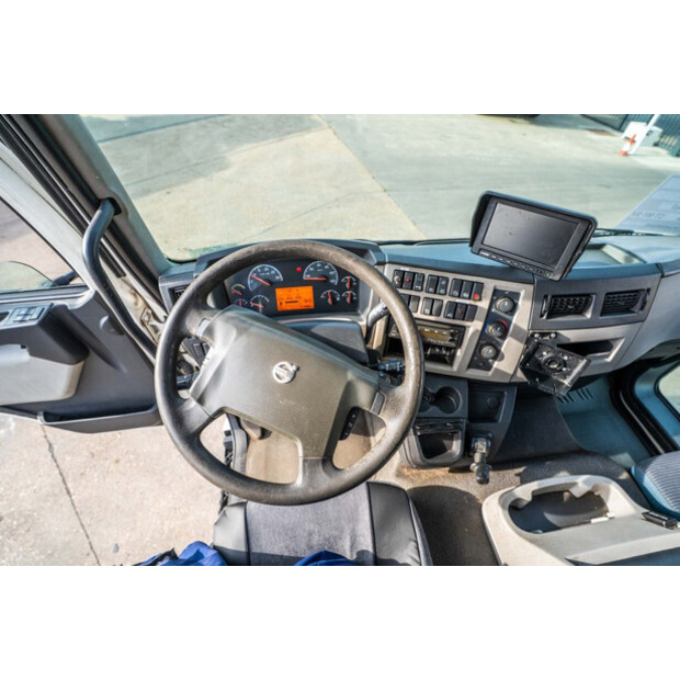 2013 Volvo FL 240-41114566