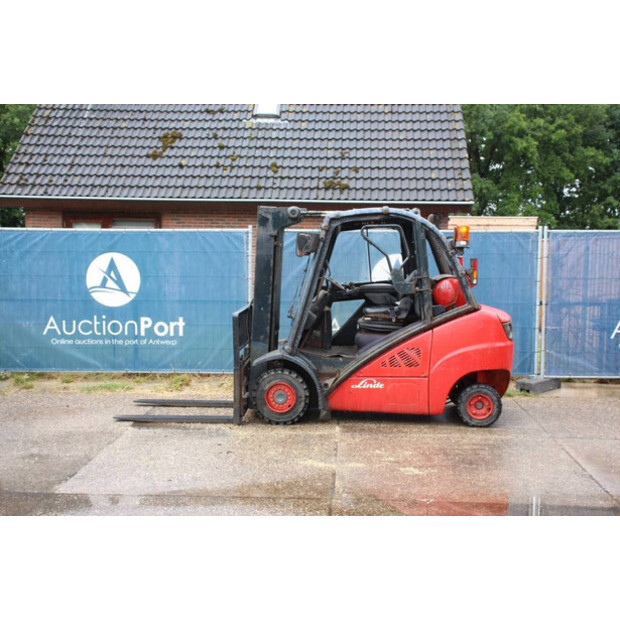 2010 Linde H35T-01-41114595