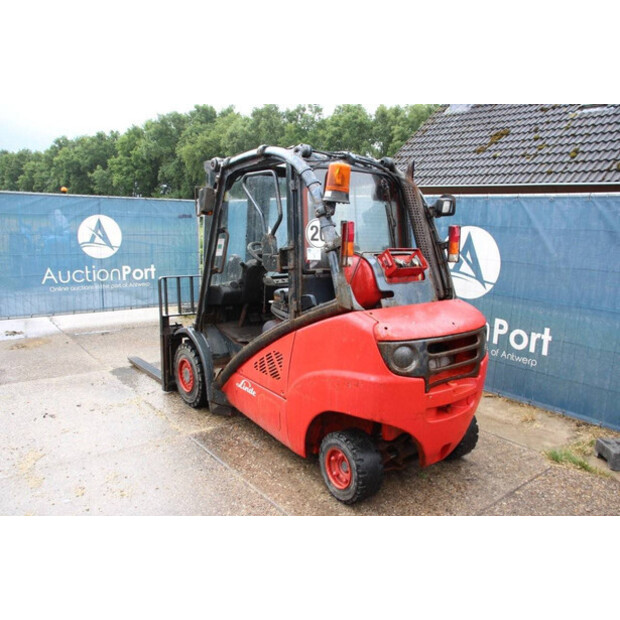2010 Linde H35T-01-41114596