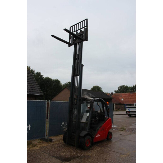 2010 Linde H35T-01-41114623