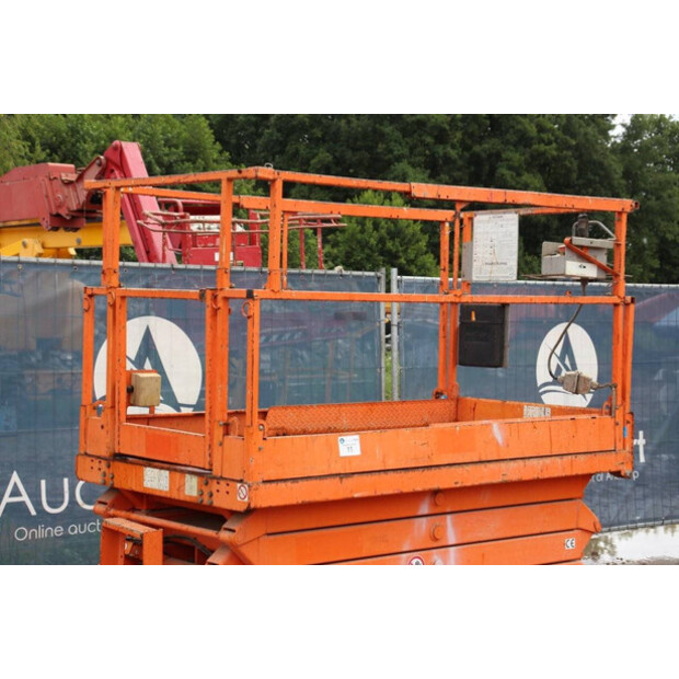 2011 SkyJack SJIII-4626-41114953