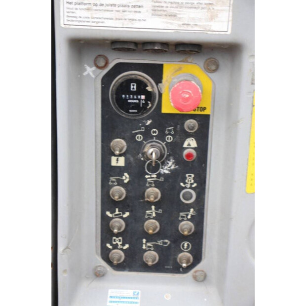 2003 Genie Z-30/20N-41115100