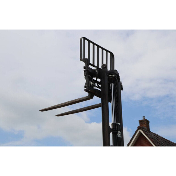 2018 Linde E25-01-41115755