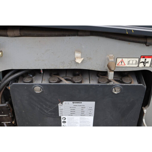 2012 Still RX20-20-41116040