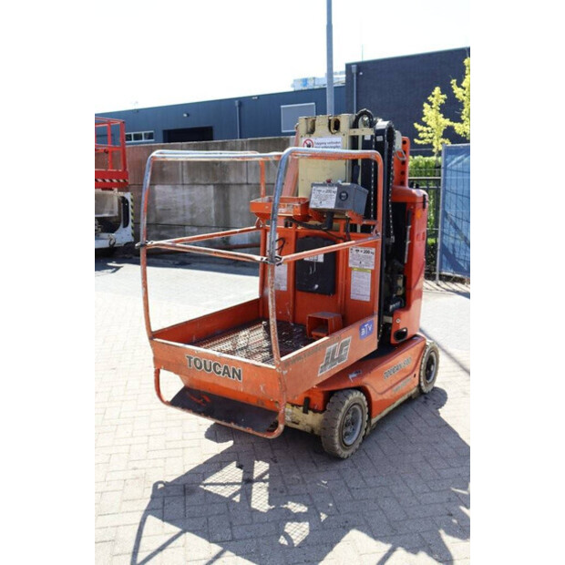 2006 جيه ال جي TOUCAN 800 A-41117370