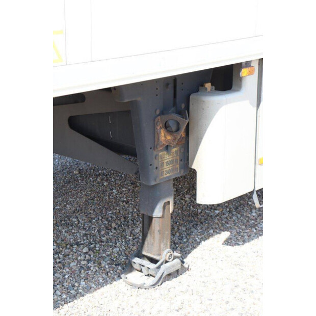 2018 Schmitz Cargobull SCB S3B-41117704