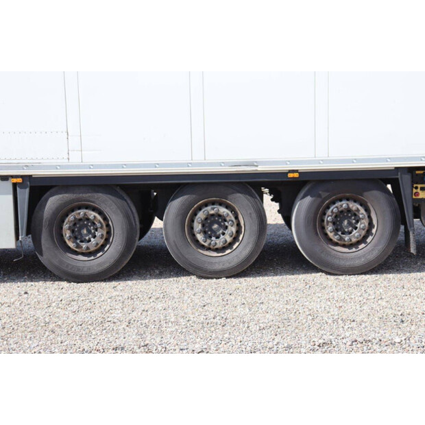 2018 Schmitz Cargobull SCB S3B-41117707