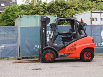 Image for FORKLIFTS 2020 Linde H40D-02