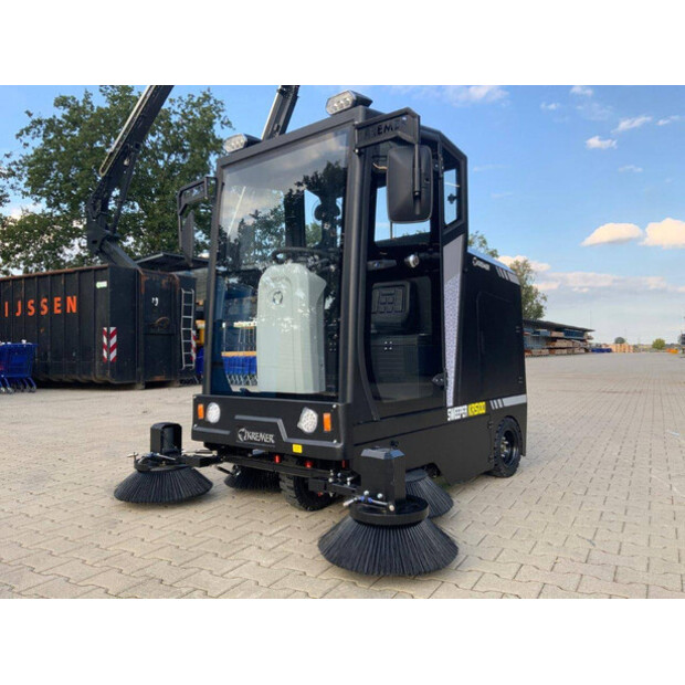 2025 Kremer KRS100-41118044