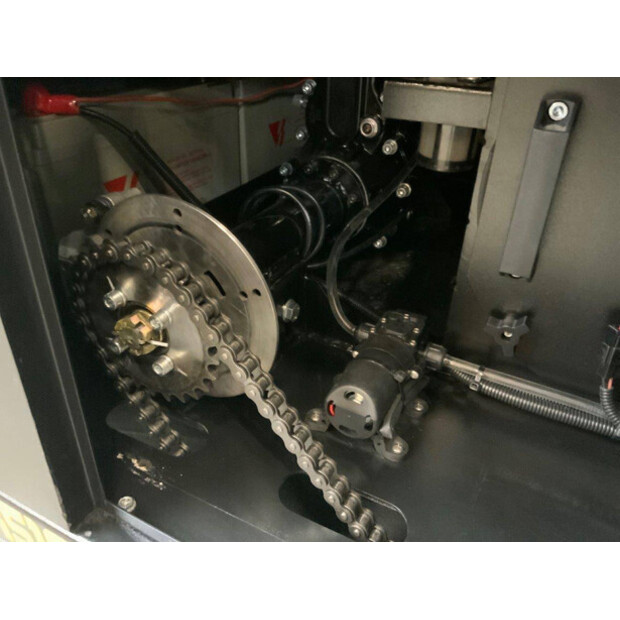 2025 Kremer KRS100-41118062