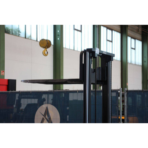 2015 Linde L12-41118524