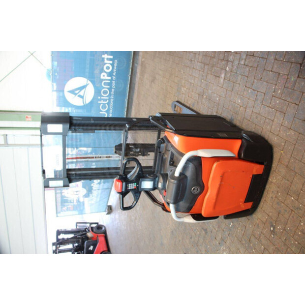 2016 بي تي SPE200L-41119061