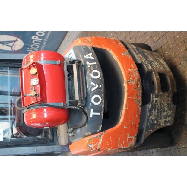 2009 Toyota 02-8FGF25-41119141
