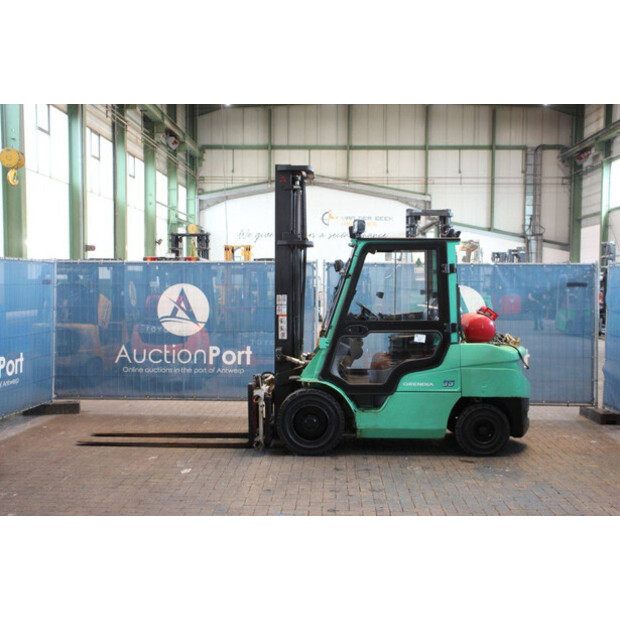 2014 MITSUBISHI FGE35N-41119218
