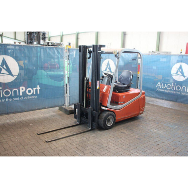 2005 تويوتا CBE 18 T-41119256