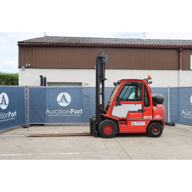 2014 UNICARRIERS UG1D2A32LQ-41120155