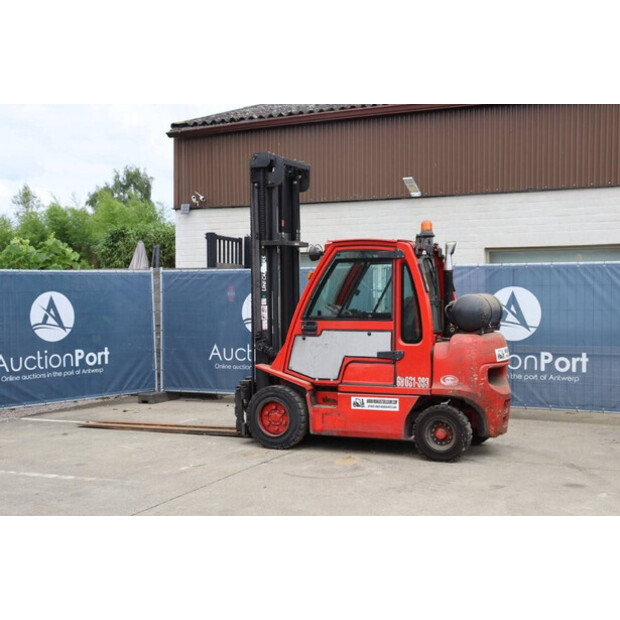 2014 UNICARRIERS UG1D2A32LQ-41120157
