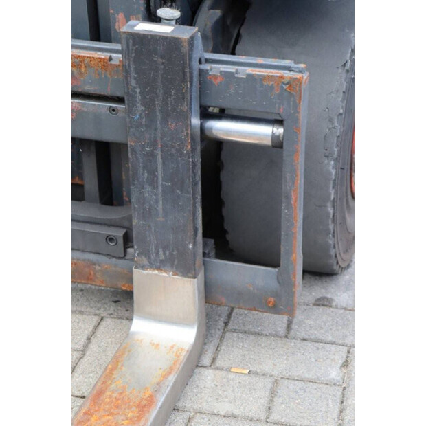 2010 Linde H25T-41120704