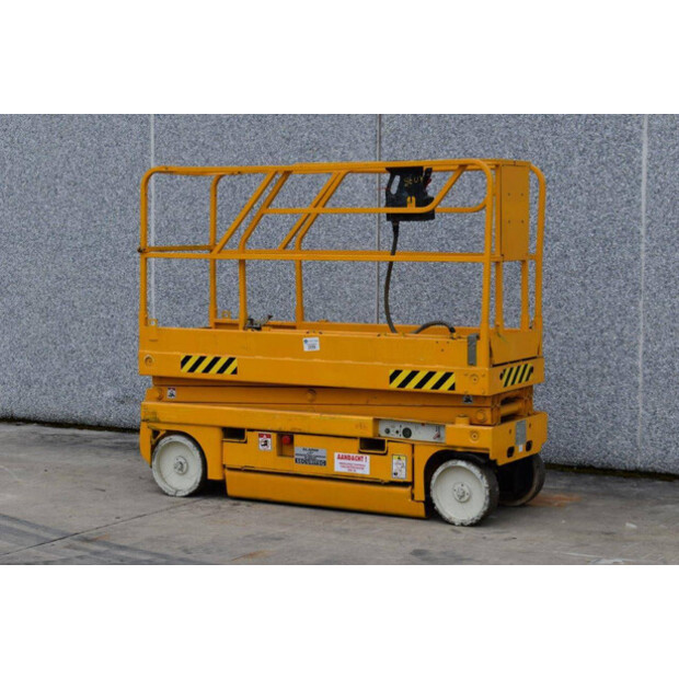 2002 هولوت COMPACT 8-41120825