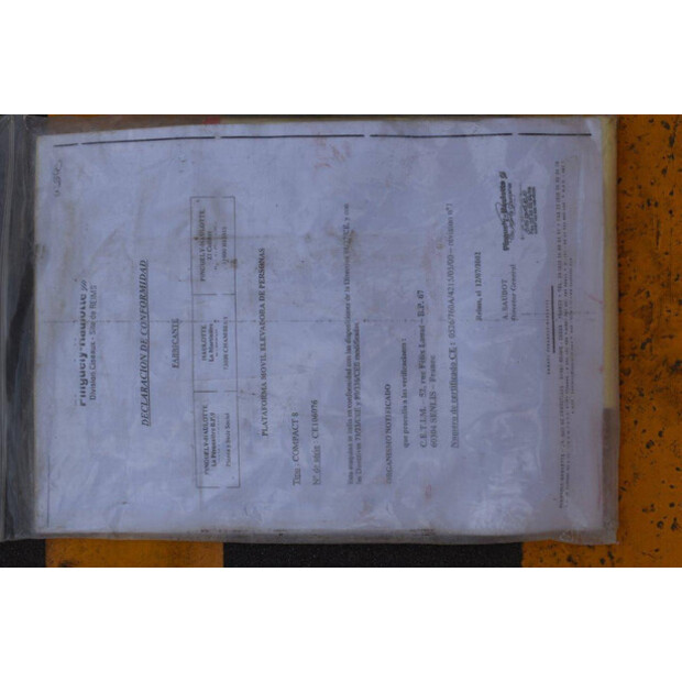 2002 هولوت COMPACT 8-41120830