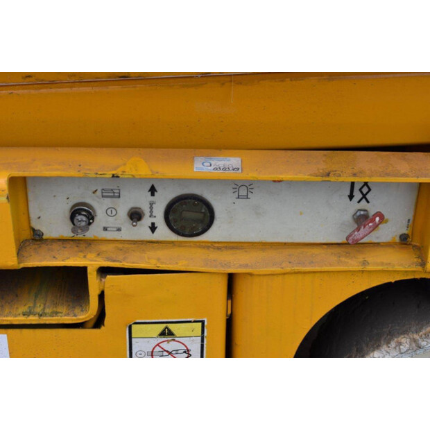 2002 هولوت COMPACT 8-41120836