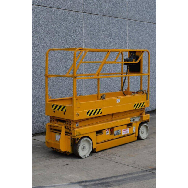 2002 هولوت COMPACT 8-41120843