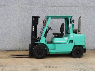 Image de 2004 MITSUBISHI FD45K