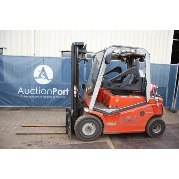 2004 بي تي CBG 25-41121099