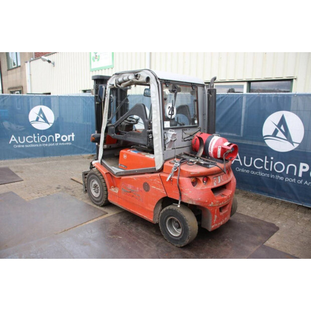 2004 بي تي CBG 25-41121101