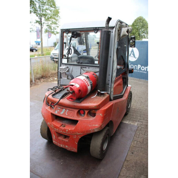 2004 بي تي CBG 25-41121103