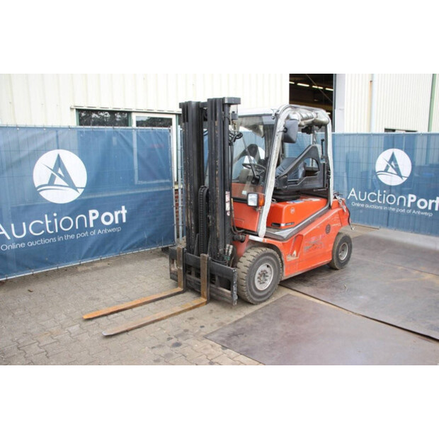 2004 بي تي CBG 25-41121106