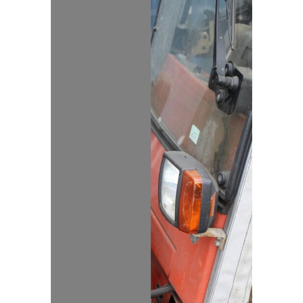 2004 بي تي CBG 25-41121110