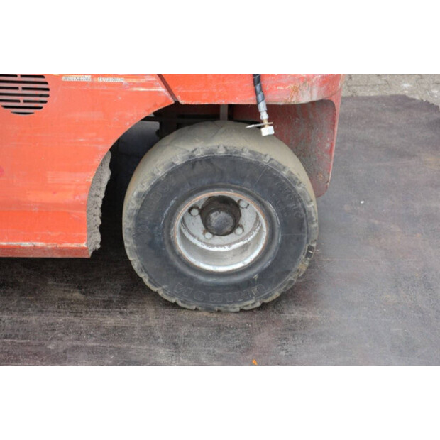 2004 بي تي CBG 25-41121112