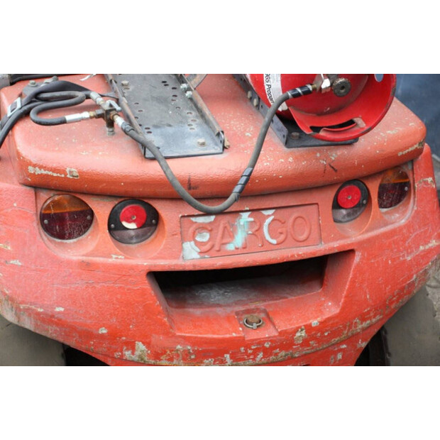 2004 بي تي CBG 25-41121114