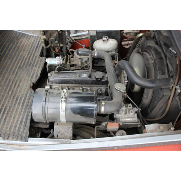 2004 بي تي CBG 25-41121116