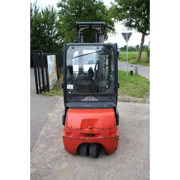 2002 ليندي E18C-02-41121190