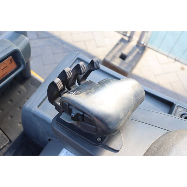 2016 جنجهينريتش EFG 216-41121232